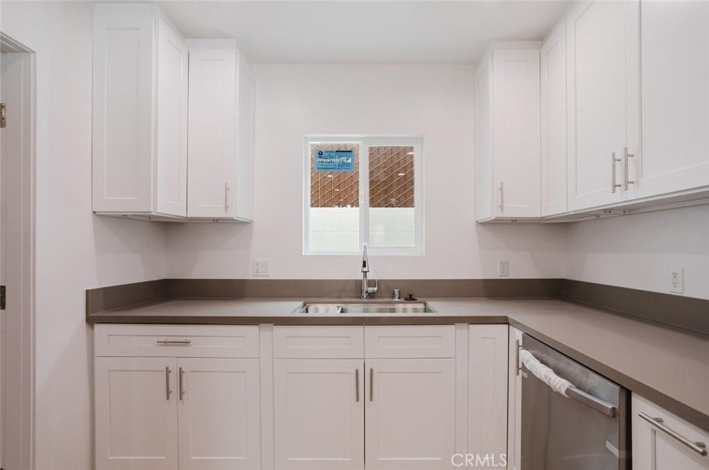 7730 Wyngate - Photo 15