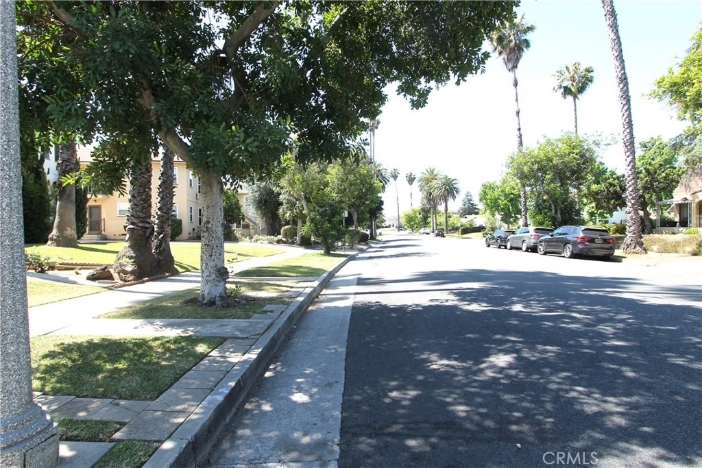 308 N Primrose Avenue - Photo 17