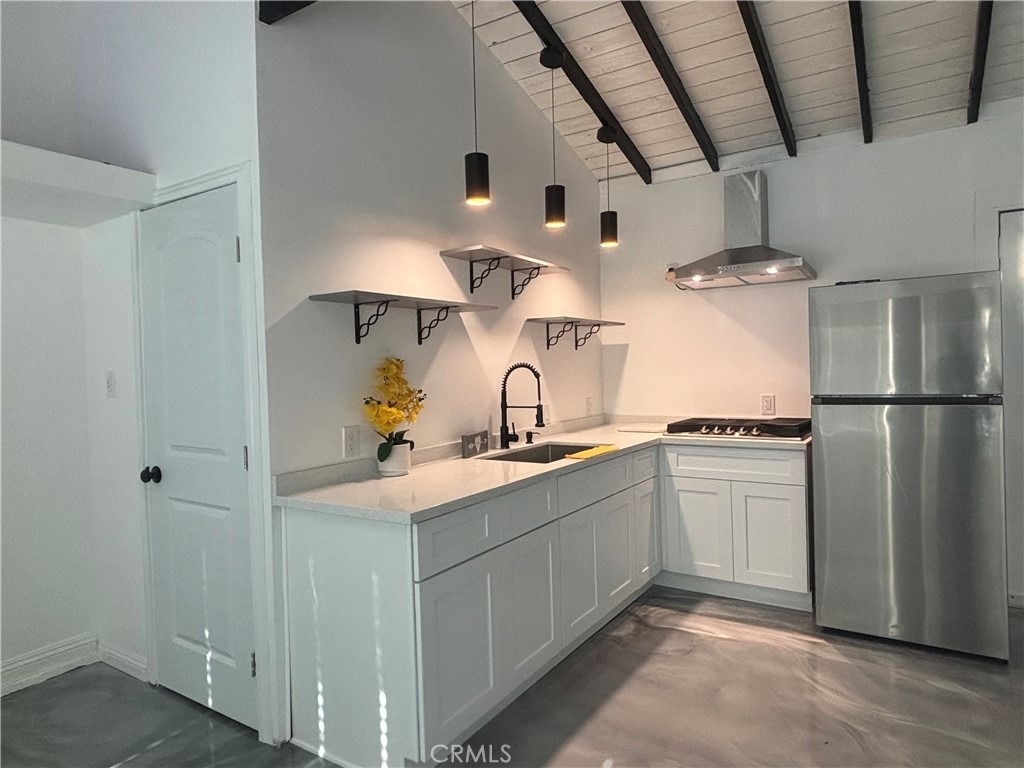 4760 Edenfield Avenue - Photo 3