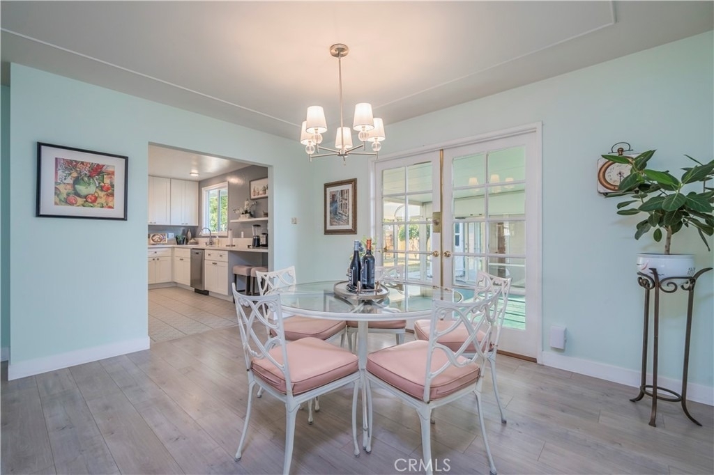 114 E Dexter Street - Photo 5