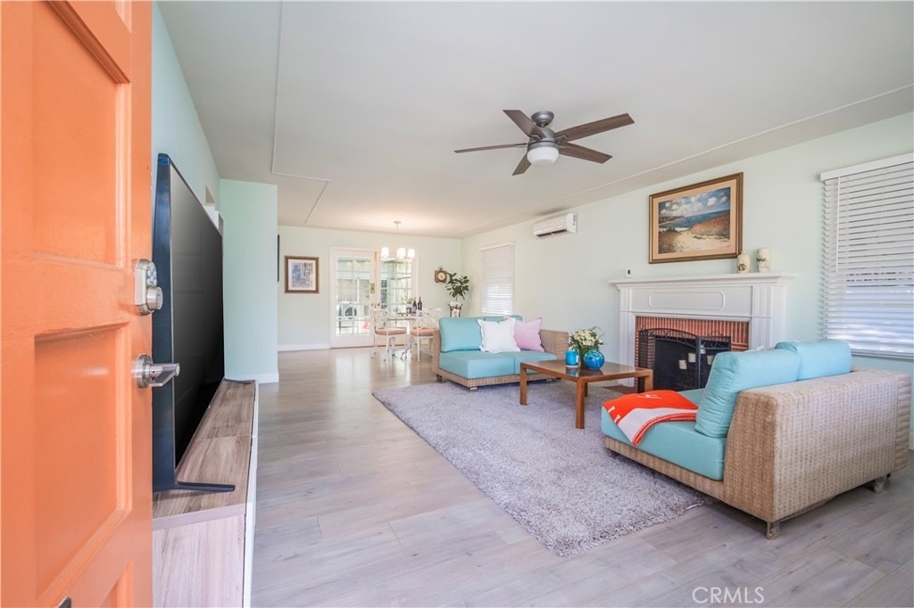 114 E Dexter Street - Photo 4