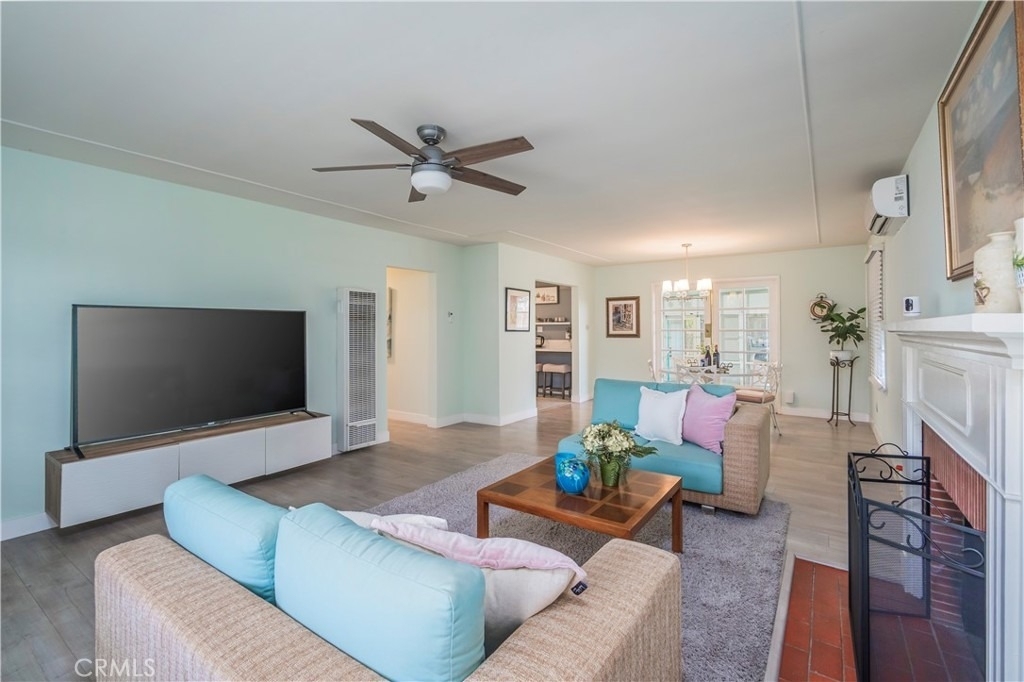 114 E Dexter Street - Photo 3