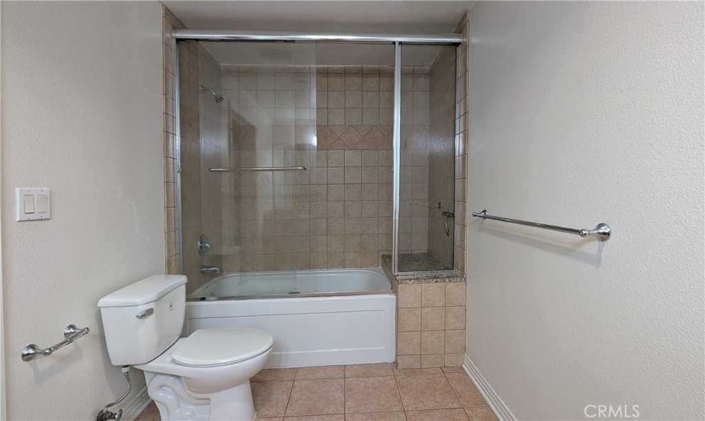 214 S Alexandria Avenue - Photo 12