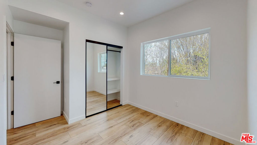 16010 Cantlay Street - Photo 12