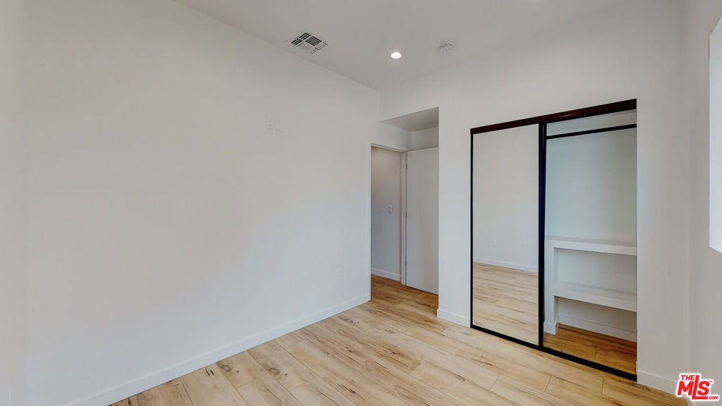 16010 Cantlay Street - Photo 15