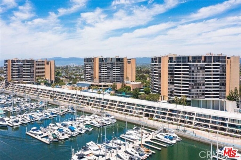 4267 Marina City - Photo 0
