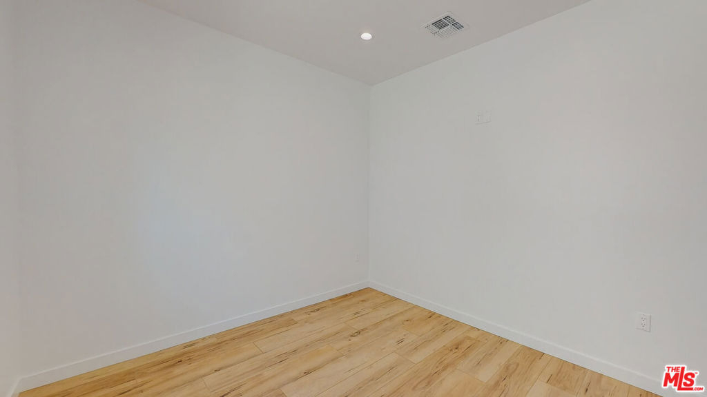 16012 Cantlay Street - Photo 21
