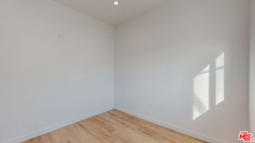 16012 Cantlay Street - Photo 12
