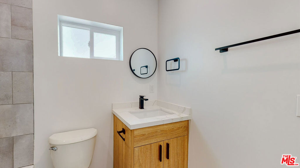 16012 Cantlay Street - Photo 26