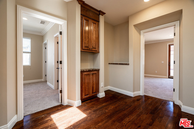 3838 Tilden Avenue - Photo 14