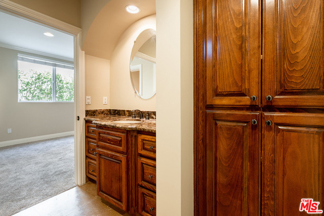 3838 Tilden Avenue - Photo 28