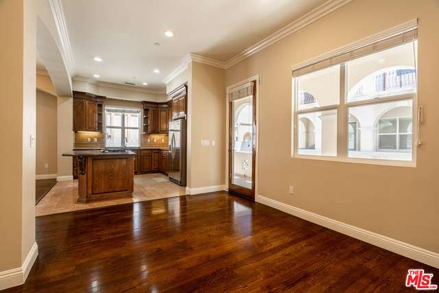 3838 Tilden Avenue - Photo 10