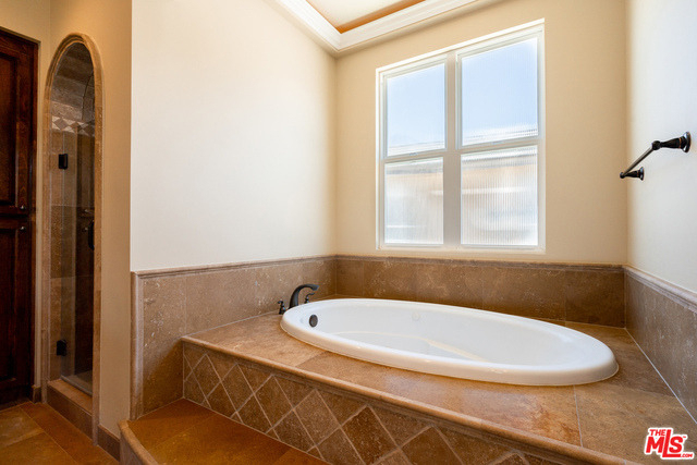 3838 Tilden Avenue - Photo 21
