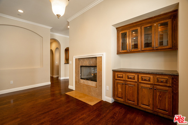 3838 Tilden Avenue - Photo 8