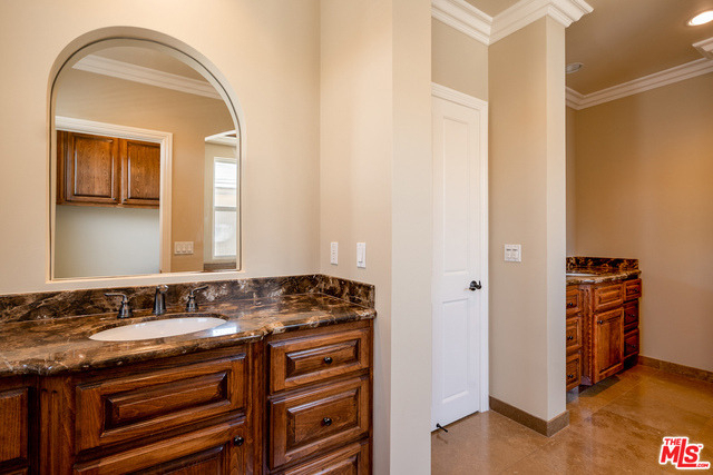 3838 Tilden Avenue - Photo 22