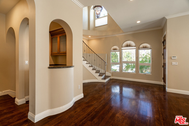 3838 Tilden Avenue - Photo 4