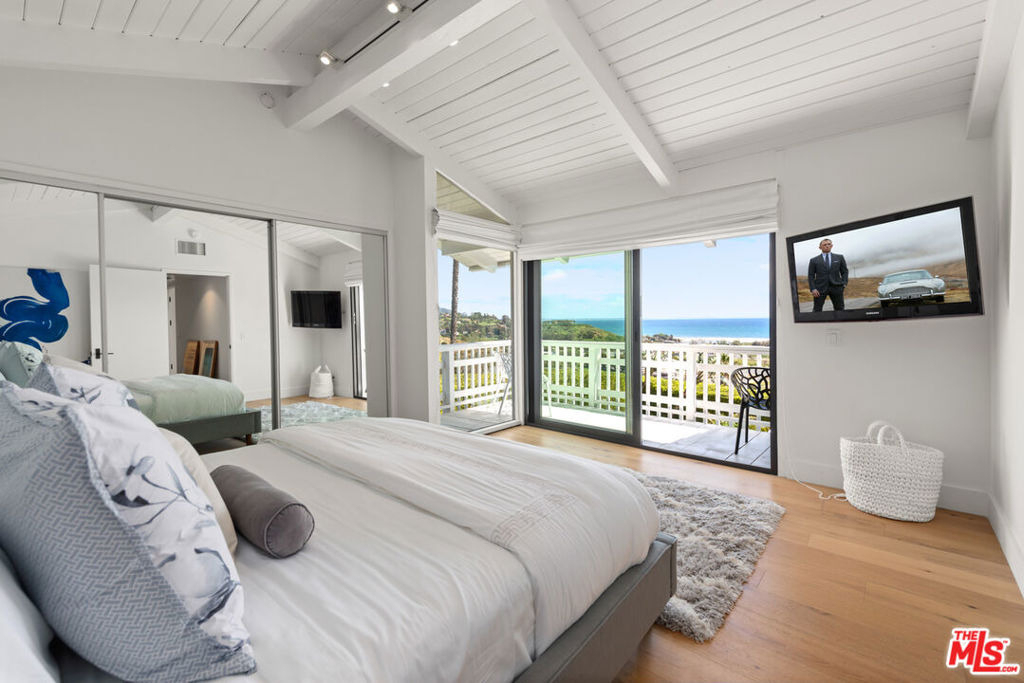 23901 Malibu Knolls Road - Photo 32