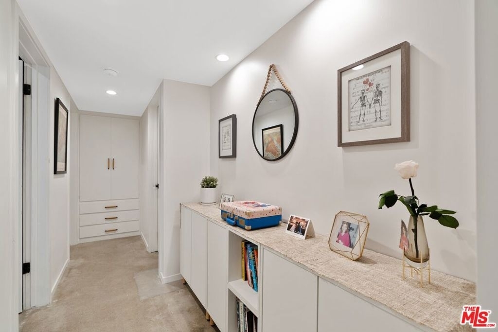 2820 Nichols Canyon Place - Photo 32