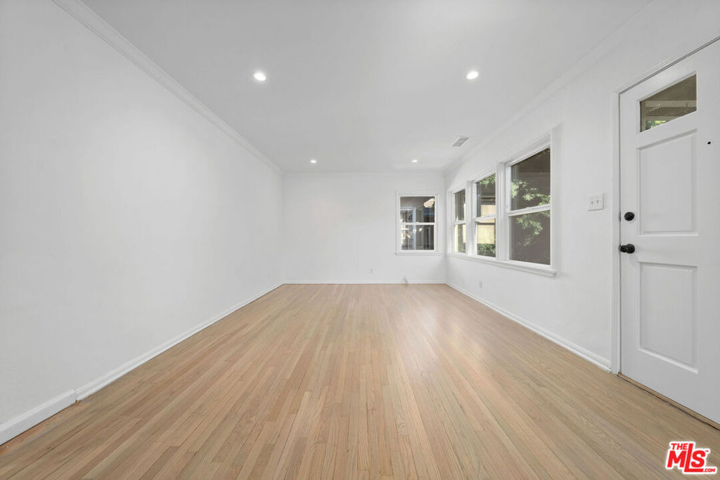 11345 Cashmere Street - Photo 12