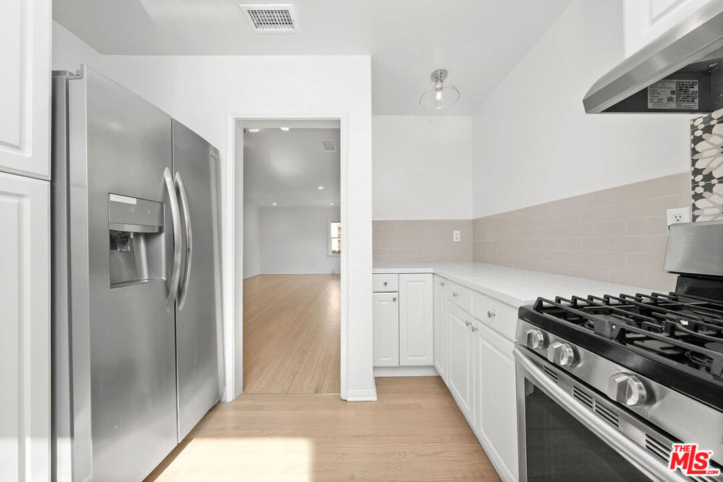 11345 Cashmere Street - Photo 6