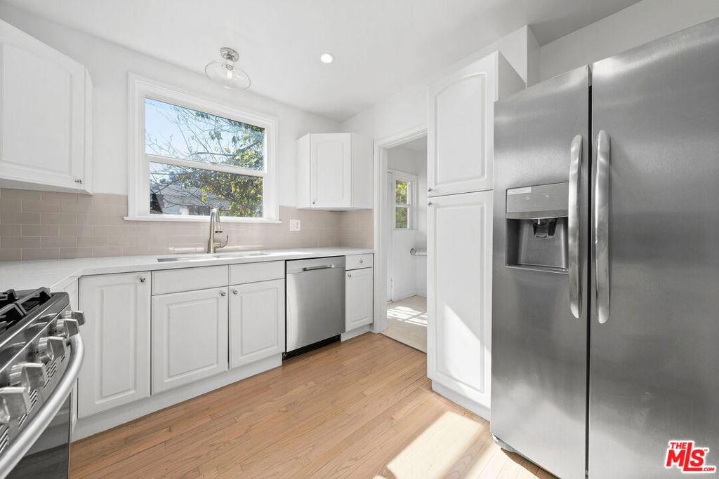11345 Cashmere Street - Photo 3
