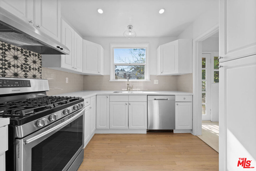 11345 Cashmere Street - Photo 4