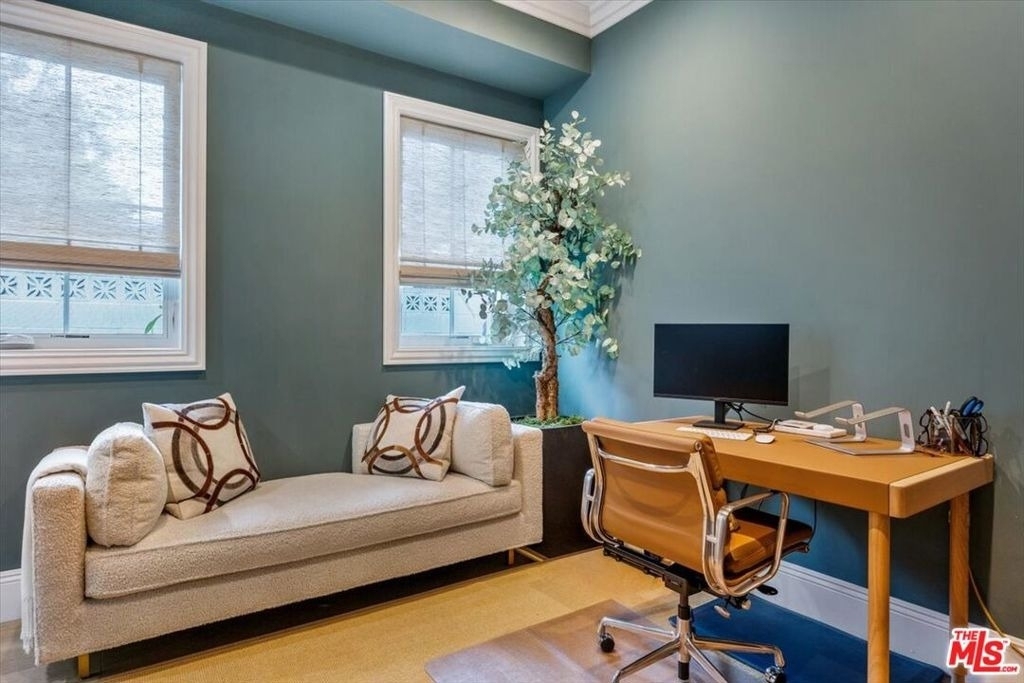 4225 Alcove Avenue - Photo 40