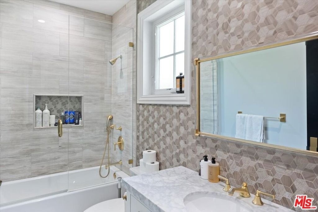 4225 Alcove Avenue - Photo 31