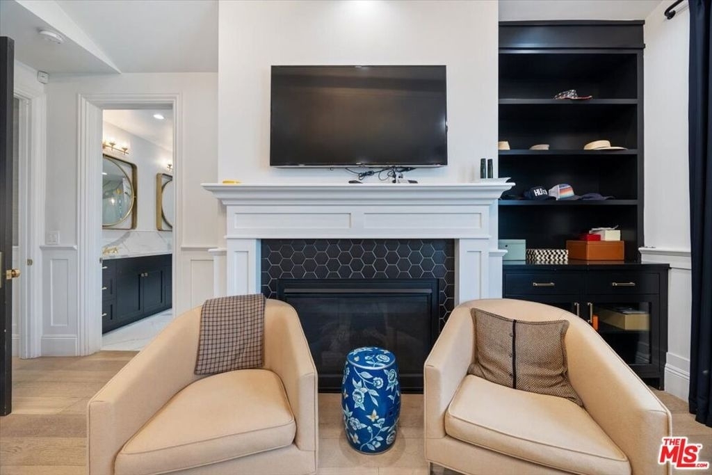 4225 Alcove Avenue - Photo 36