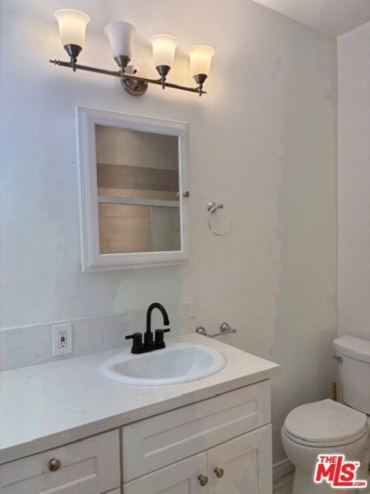 459 S Holt Avenue - Photo 23