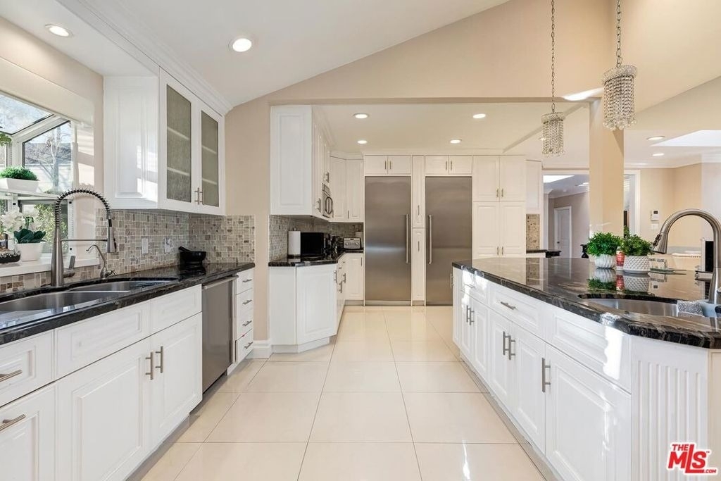 200 S Linden Drive - Photo 7