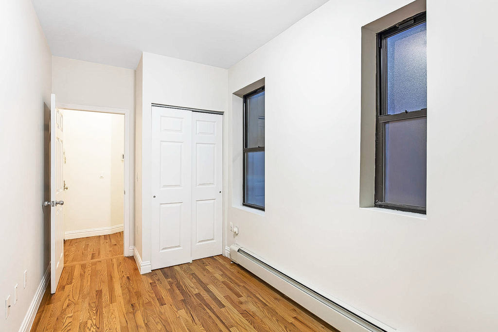 437 West 54th Street - Photo 7