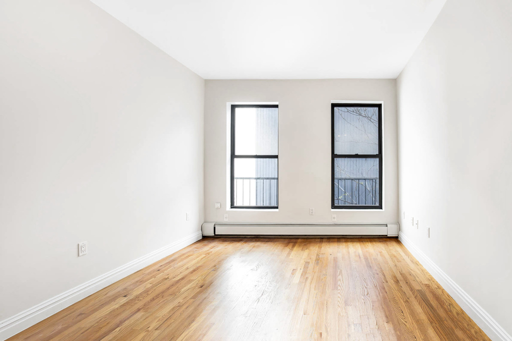 437 West 54th Street - Photo 2