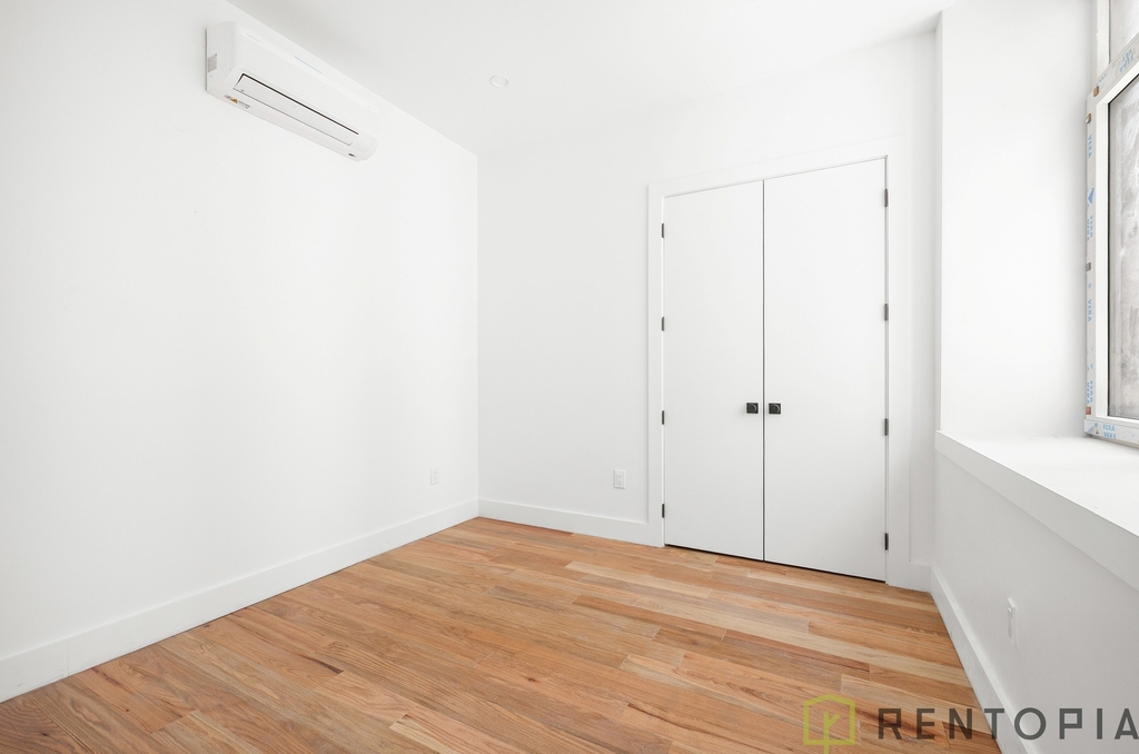 433 Sackett Street - Photo 8
