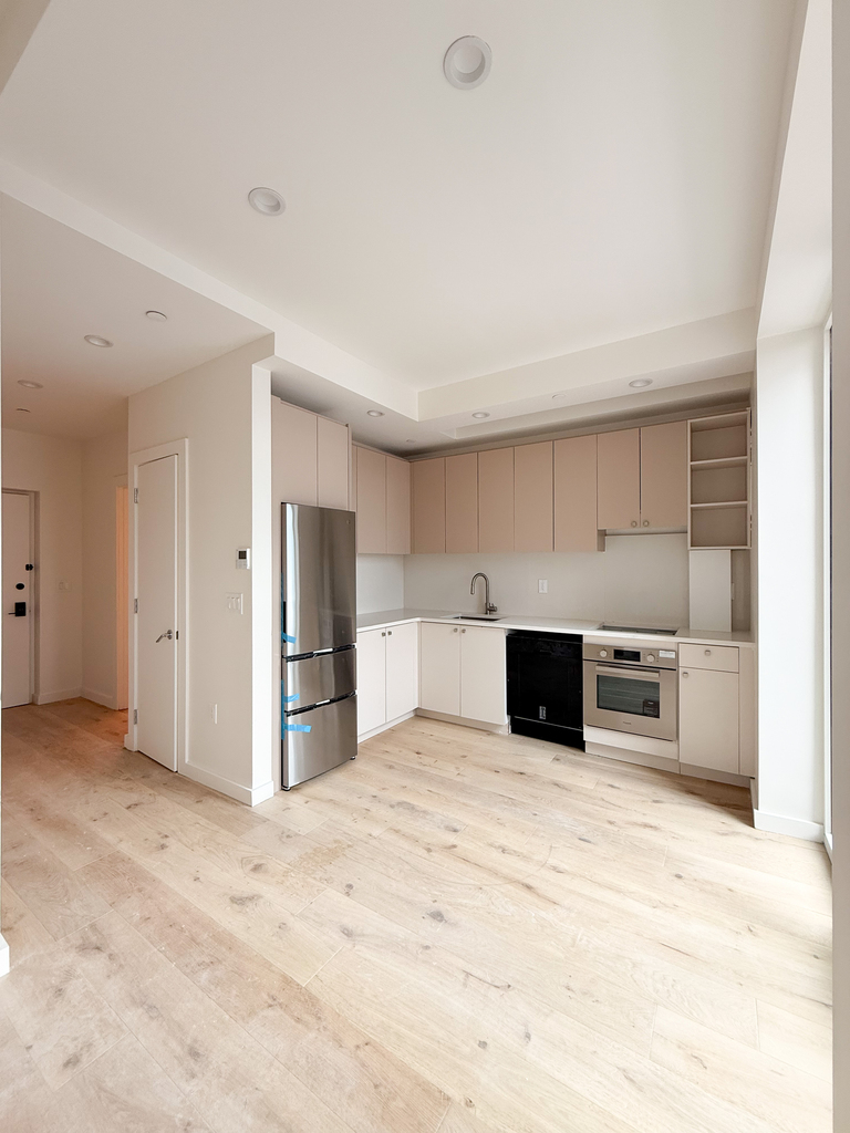 1861 Amsterdam Avenue - Photo 1
