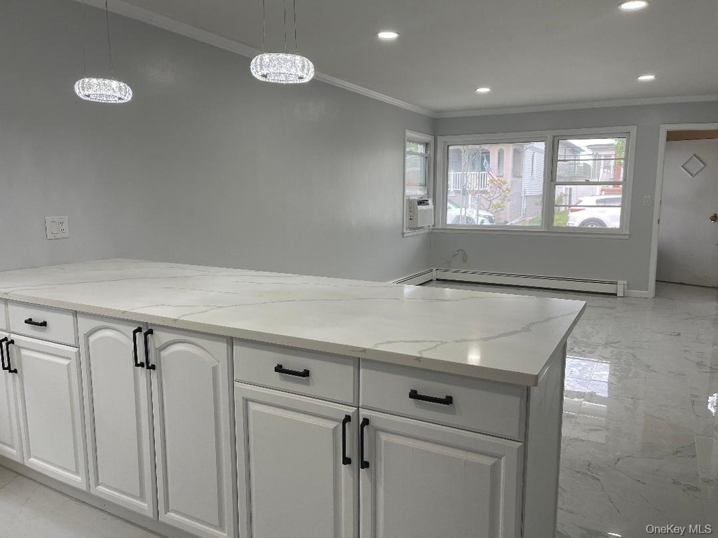137 Pacific Boulevard - Photo 5