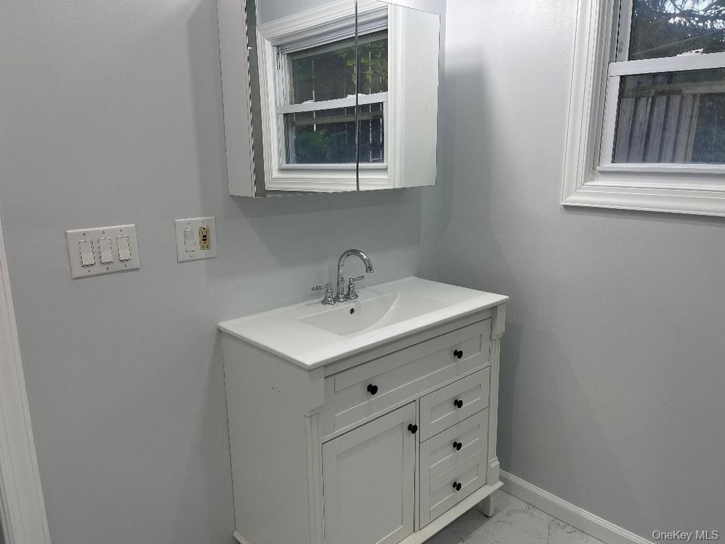 137 Pacific Boulevard - Photo 10