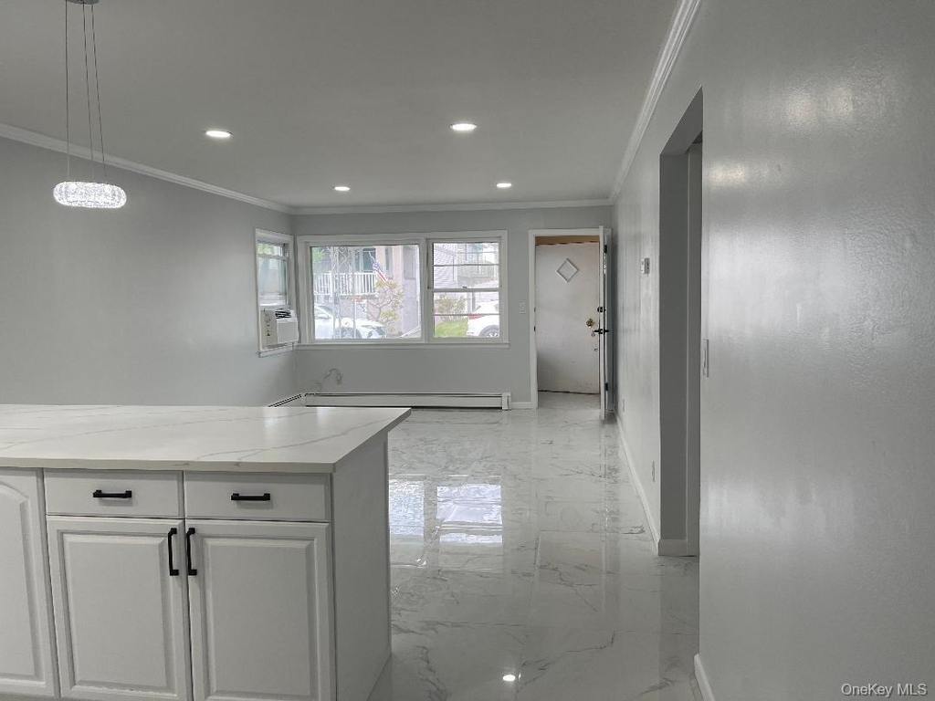 137 Pacific Boulevard - Photo 6
