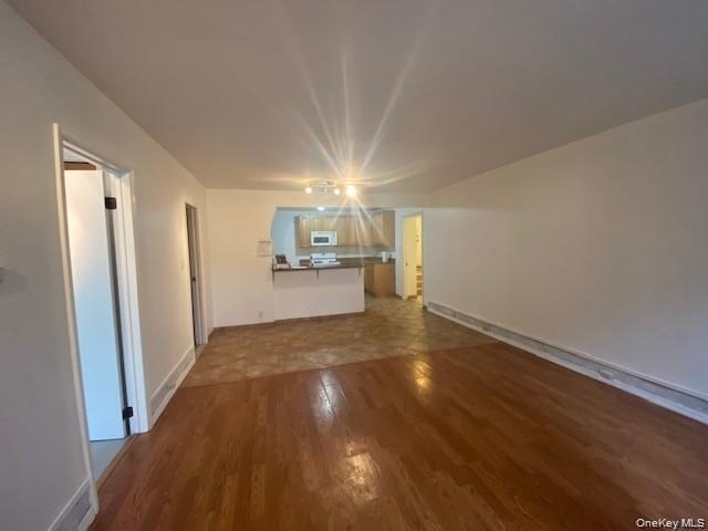 8 Birchwood Avenue - Photo 0