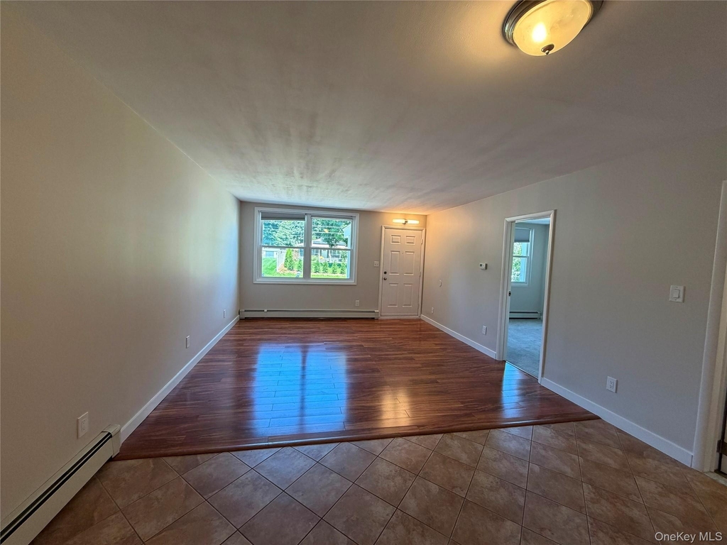 8 Birchwood Avenue - Photo 13