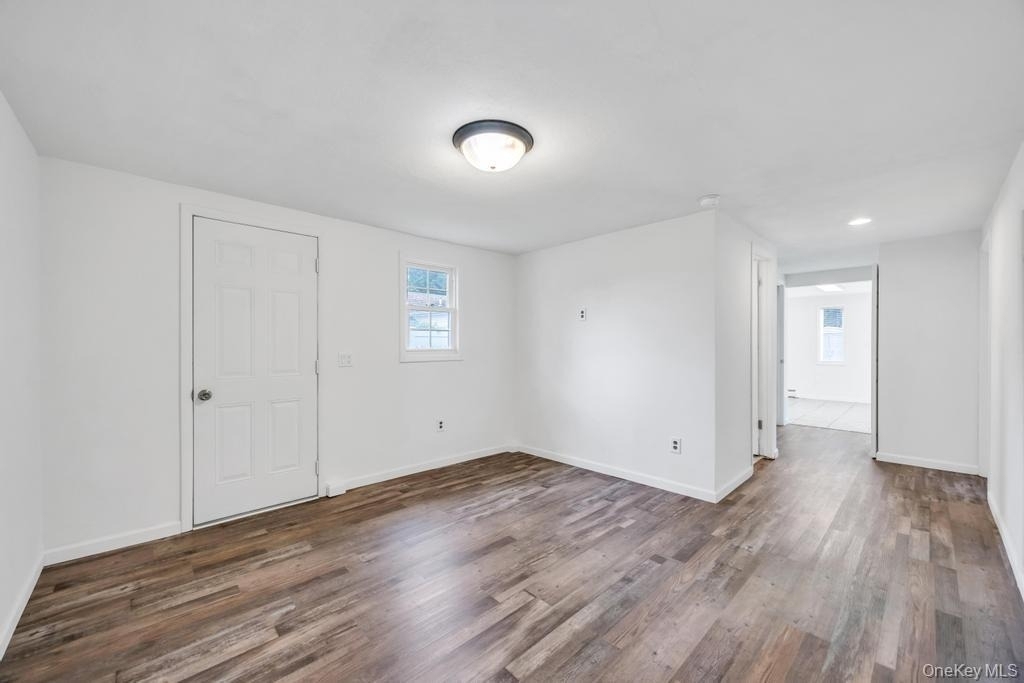 405 Massapequa Avenue - Photo 19