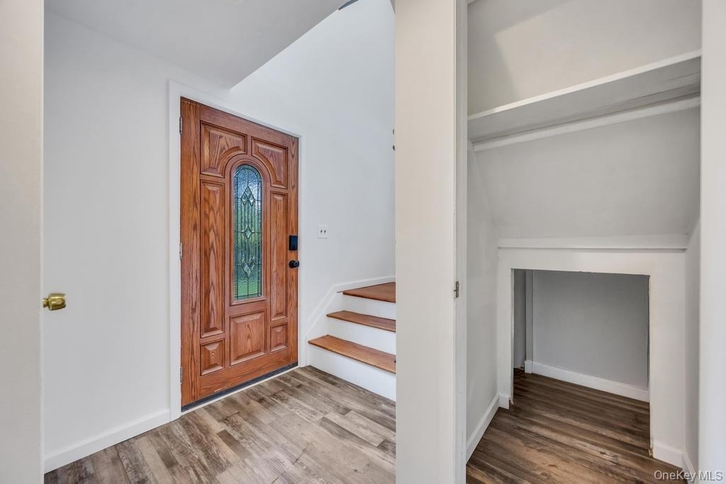 405 Massapequa Avenue - Photo 3