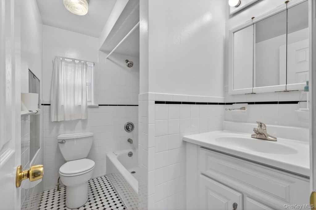 68a Graywood Road - Photo 8