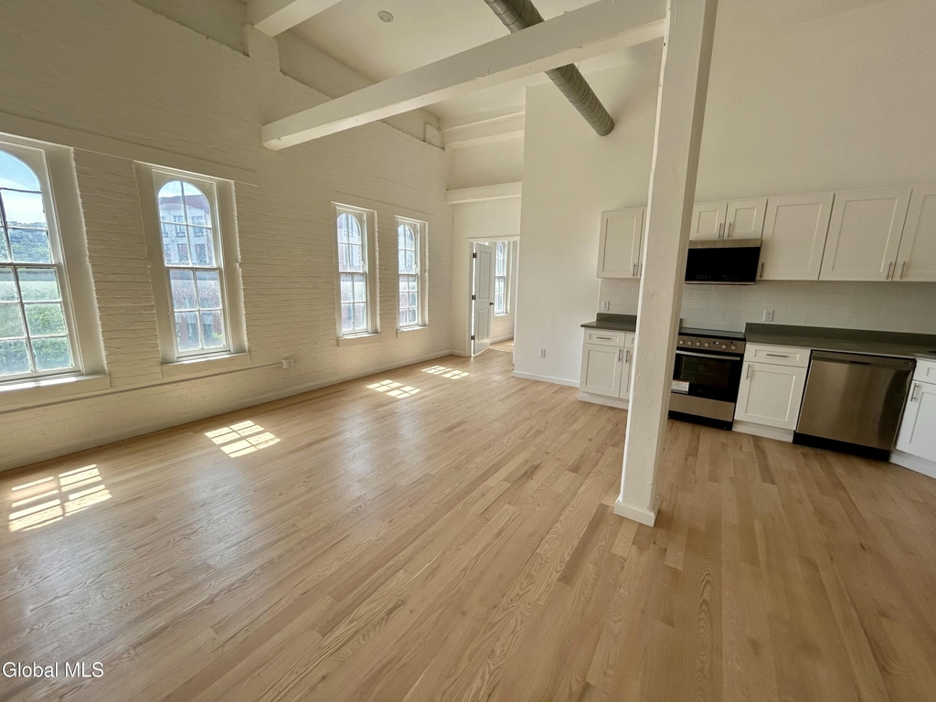 155 River Street - Photo 2