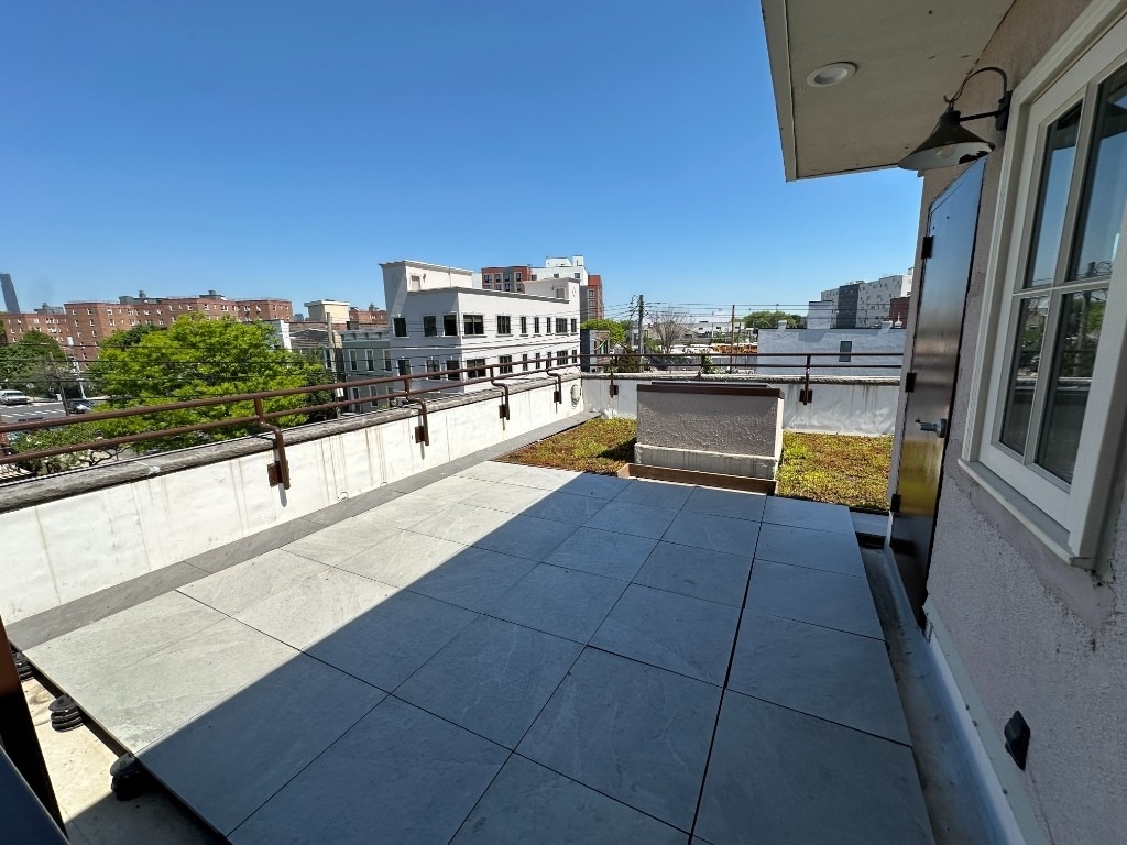 132 Dwight Street - Photo 8