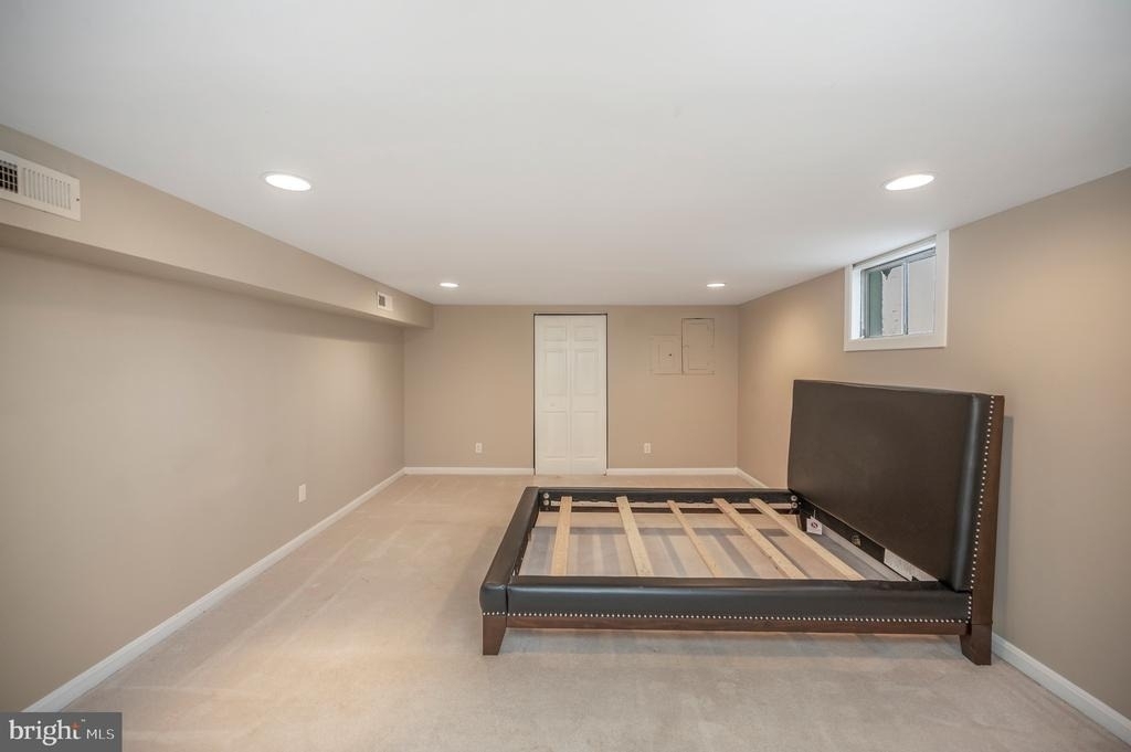 7 Snow Meadow Lane - Photo 43