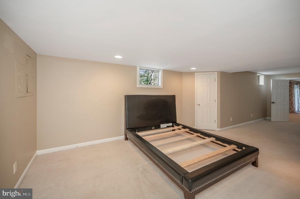 7 Snow Meadow Lane - Photo 44