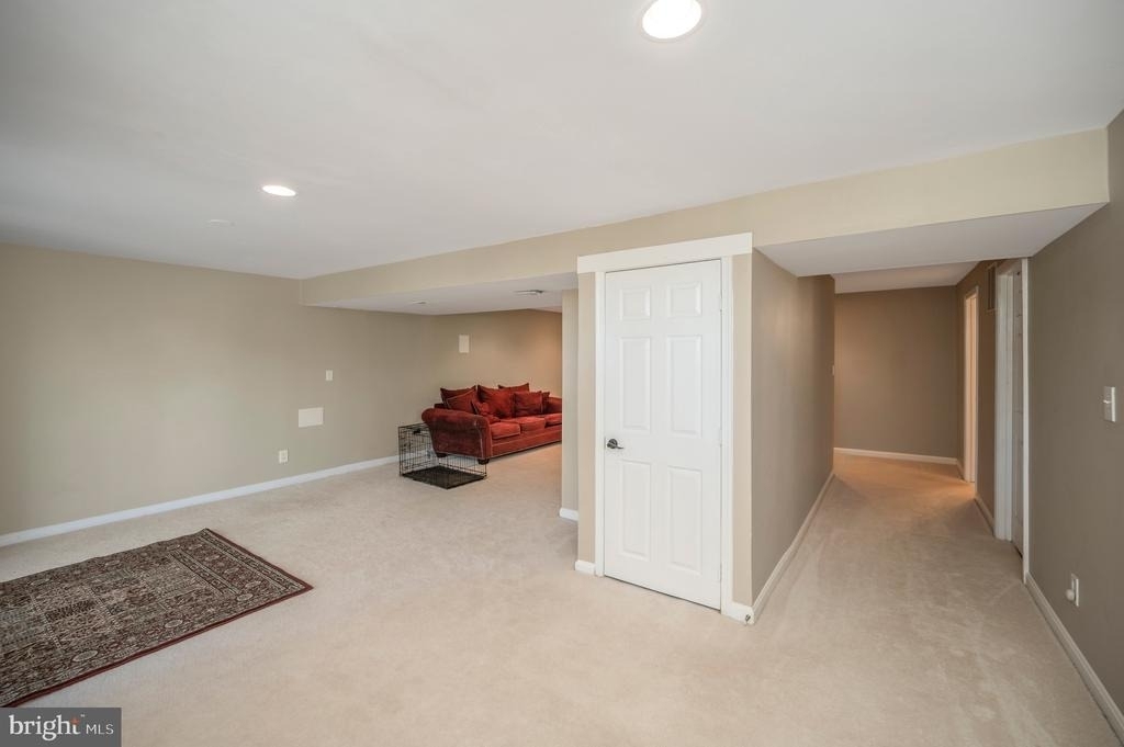 7 Snow Meadow Lane - Photo 41