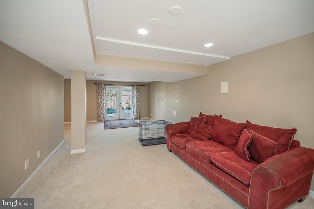 7 Snow Meadow Lane - Photo 40