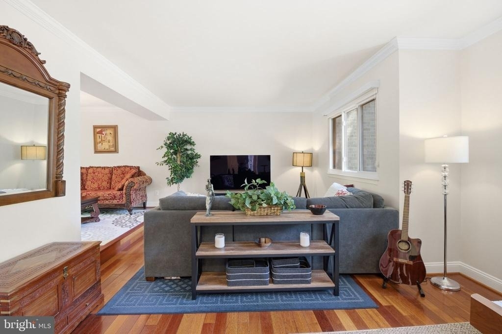 1509 Farsta Court - Photo 12